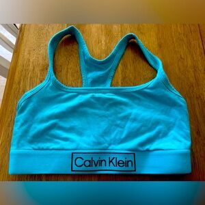💙 4/$20 Calvin Klein Blue Razorback Sports Bra-M